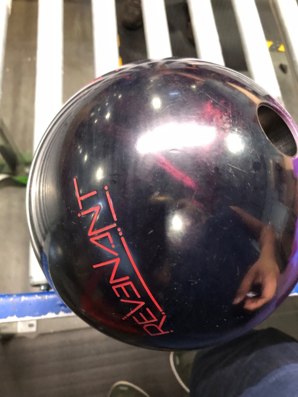 Photo 3 of ****USED**CLEANING PAD NO INCLUDED*** Storm Phaze II Bowling Ball Red/Blue/Purple 15 lb + Bowling Ball 