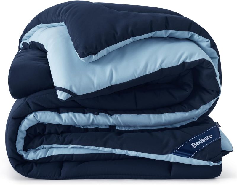 Photo 1 of ***USED** NEED TO BE CLEANED*** Bedsure Comforters Queen Size -Duvet Insert Navy Blue/Blue Down Alternative Comforter Quilted All Season Duvet with Tabs - Machine Washable (Navy Blue/Blue, Queen 88x88 Inches)