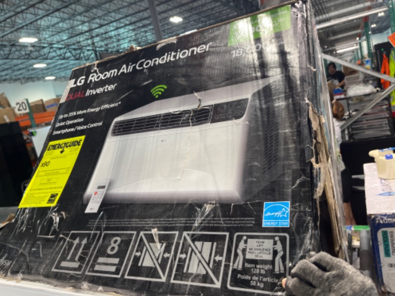 LG 18,000 BTU DUAL Inverter Smart Window Air Conditioner, 230V, Cools 1,000 Sq. Ft. for Bedroom