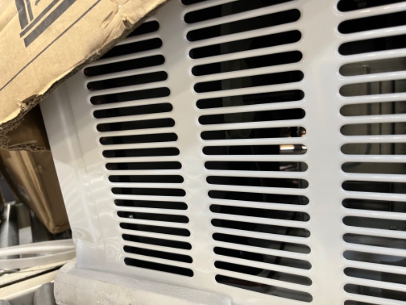 Photo 1 of **see pics - damage to vent - untested - be advised - rest of unit seems good condition***
LG 18,000 BTU Smart Window Air Conditioner, 230/208V, Cools Room up to 1000 Sq. Ft. for Bedrooms, Living Room, Apartments, with Remote, 3 Fan Speeds, 24-Hour Timer,