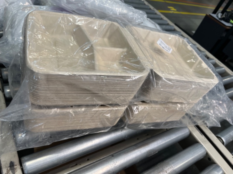 Photo 1 of 2pks**ECO SOUL 100% Compostable Clamshell Take Out Food Containers 3 Compartment [9X9 50-Pack] Heavy-Duty, Eco-Friendly, Disposable, Biodegradable To Go Containers 9" inch, 3 Compartment, 50 Count