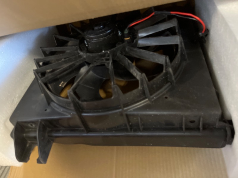 Photo 3 of ****USED*** A-Premium A/C Condenser Fan Assembly Compatible with Select Dodge Models - Ram 1500 2002-2008, Ram 2500 2003-2007, Ram 3500 2004-2007 - Replace# 5080647AB, 5103464AB