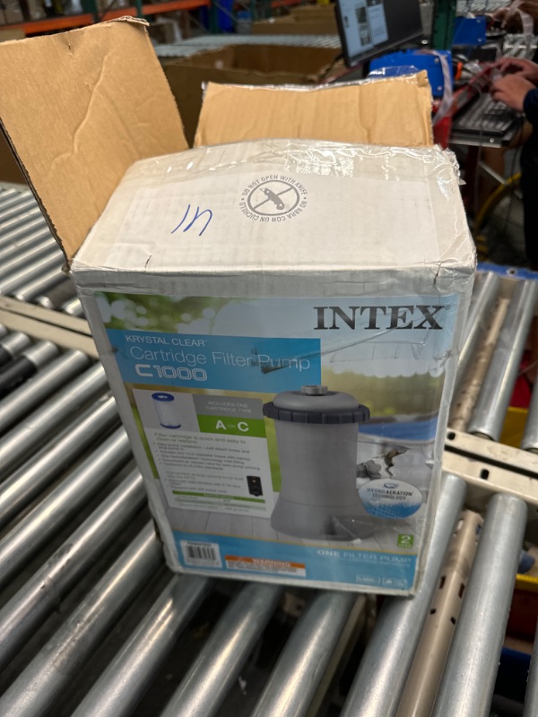 Photo 2 of ****MISSING FILTER//SOLD AS PARTS ALL SALES FINAL**** 
INTEX C1000 Krystal Clear Cartridge Filter Pump for Above Ground Pools: 1000 GPH Pump Flow Rate – Improved Circulation and Filtration – Easy Installation – Improved Water Clarity – Easy-to-Clean 1,000