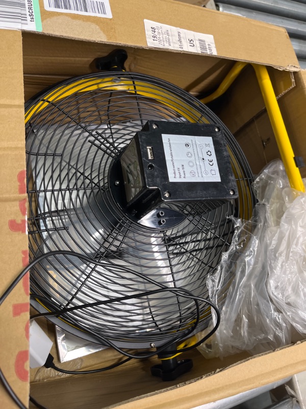 Photo 2 of *** NOT FUNCTIONAL***  *** FINAL SALE AS IS NO RETURNS****
14 Inch Portable Rechargeable Fan,15600mAh Battery Powered,Camping Fan with Solar Panel,360 Vertical Tilt,Solar Powered Fan for Outside,Travel,Chicken Coop,Dog House,Shed,Greenhouse