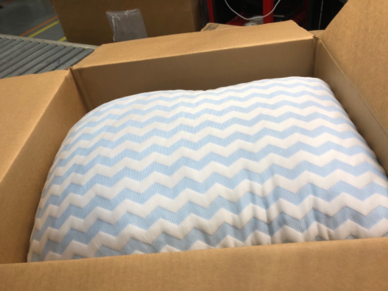 Photo 2 of ****USED** NEED TO BE CLEANED** Pillows Queen Size Set of 2- Adjustable Firm Shredded Memory Foam Pillows - Side Sleeper Bed Pillows for Adults with Washable Cover and Bonus Foam Fill Queen (Pack of 2)