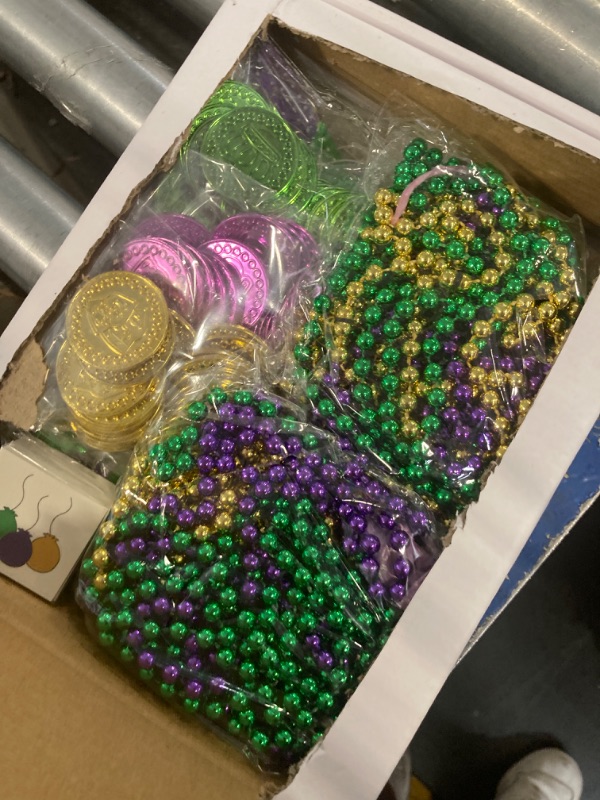 Photo 3 of ****USED** MGparty 168 PCS Mardi Gras Accessories Set - Mardi Gras Beads Mask Necklaces Coins Tattoos, Mardi Gras Parade Masquerade Party Decorations Supplies
