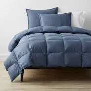 Photo 1 of  Medium Warmth Comforter ** not exact photo ** 