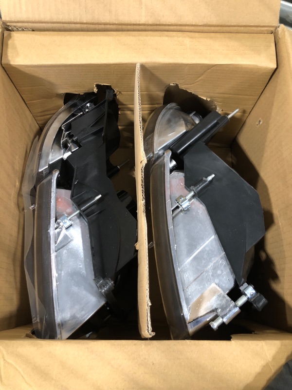 Photo 3 of ****USED*** Auto Dynasty 4Pcs Factory Style Headlights Assembly and Corner Lamp Compatible with Dodge Ram 1500 2500 3500 (Non-Sport Models) 94-02, Driver and Passenger Side, Chrome Housing Clear Corner