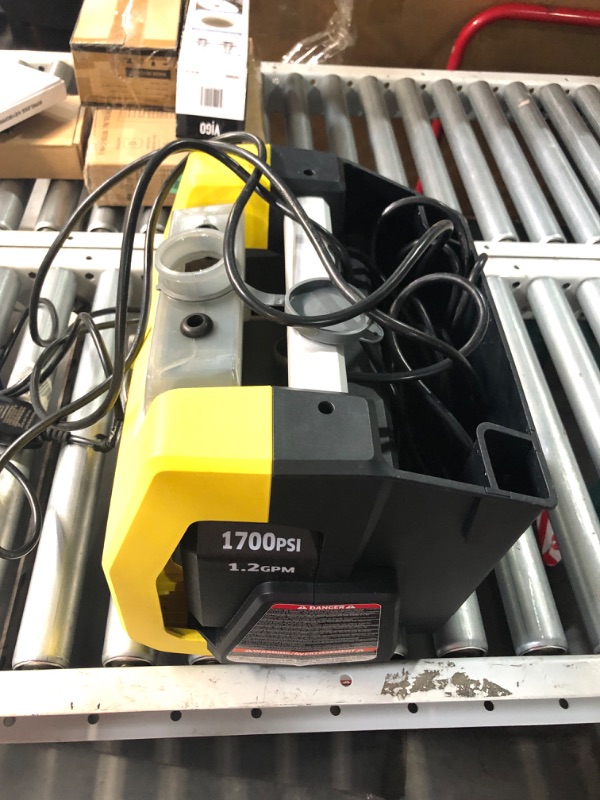 Photo 5 of ***USED - MISSING PARTS - UNTESTED - SEE COMMENTS***
Kärcher K1700 Cube Max 2125 PSI Electric Pressure Washer with 3 Spray Nozzles - Great for cleaning Cars, Siding, Driveways, Fencing and more - 1.2 GPM