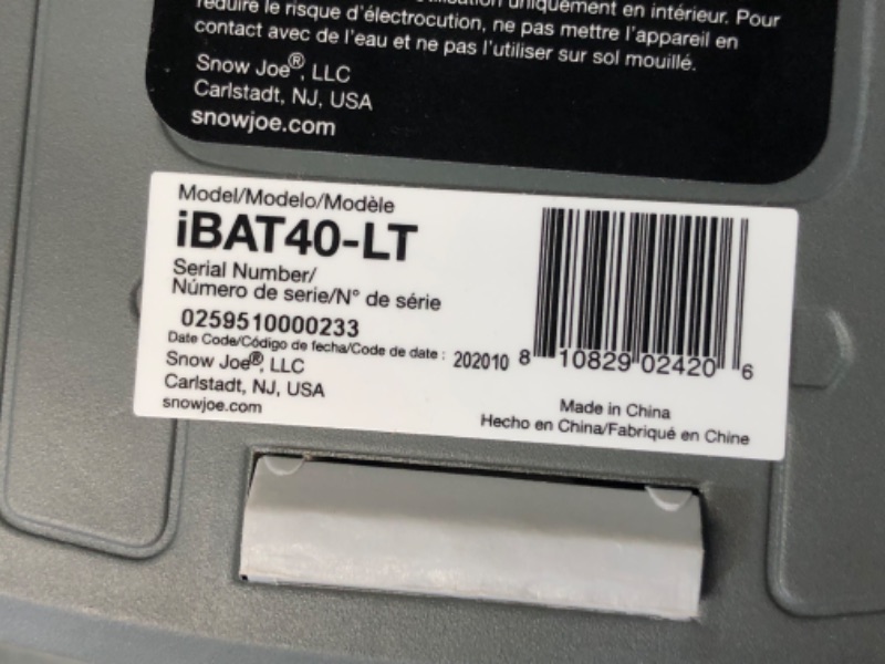 Photo 7 of ***USED - BATTERY CHARGES - UNABLE TO TEST FURTHER - LIKELY MISSING PARTS - SEE PICTURES***
Sun Joe iON8PS2-LT 8-Inch Amp 40V Cordless Multi-Angle Pole Chain Saw, Kit (w/2.5-Ah Battery + Quick Charger)