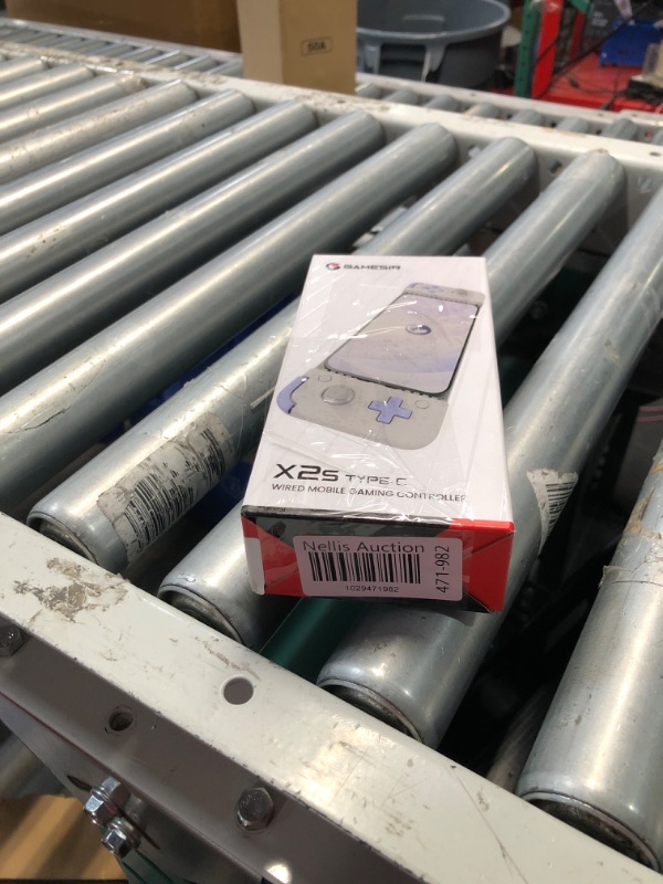 Photo 1 of GameSir X2s USB-C Mobile Gaming Controller for Android/iPhone 15 Series (Type-C), Telescopic Controller with Hall Effect Sticks & Triggers, for CODM, Zenless Zone Zero, Delta Emulator, Cloud Gaming