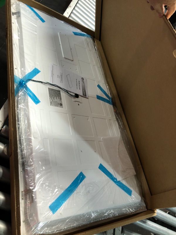 Photo 1 of ***USED - LIKELY MISSING PARTS - UNABLE TO VERIFY FUNCTIONALITY***
2 ft. x 4 ft. 128-Watt Equivalent Integrated LED White Troffer, 3500K/4000K