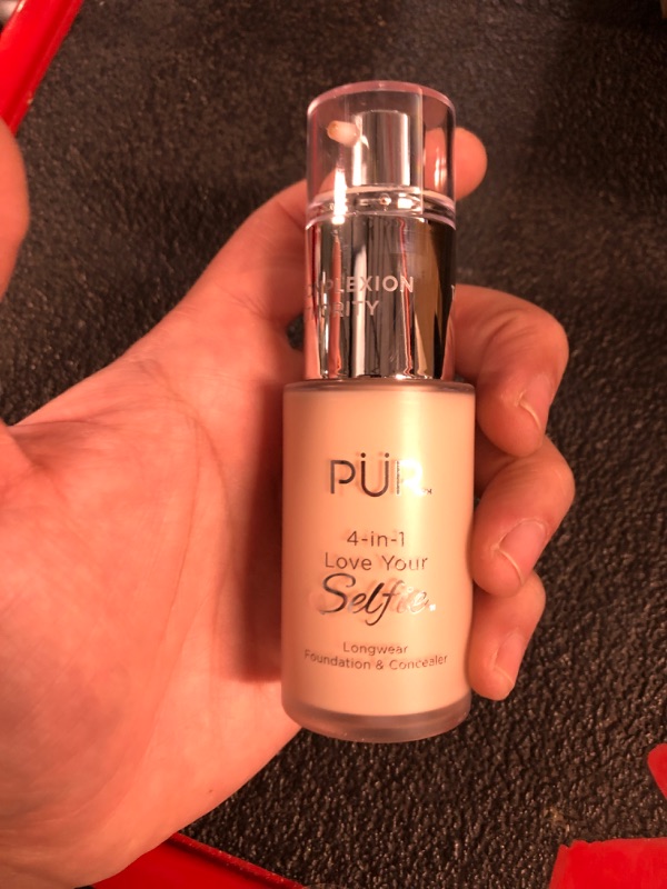 Photo 3 of ***USED*** PÜR 4-in-1 Love Your Selfie Longwear Foundation and Concealer