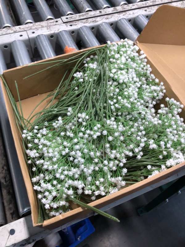 Photo 2 of (READ FULL POST) Janinka 30 Pcs Artificial Baby Breath Gypsophila Flowers Bouquets 20.5 Inch Faux Gypsophila Flowers DIY Floral Bouquets Real Touch Flowers for Arrangement Wreath Wedding Decor Home Party
