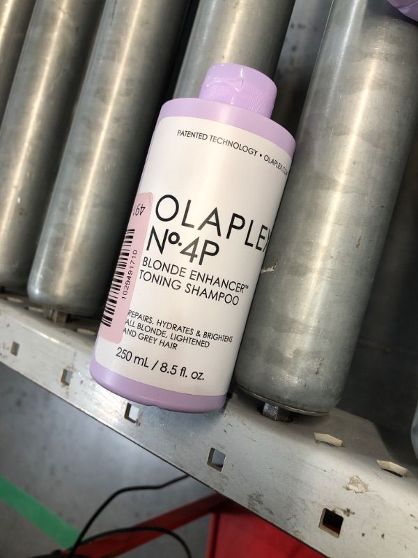 Photo 2 of **NON-REFUNDABLE- MFG.2023- EXP. 2025***Olaplex No.4 Bond Maintenance Shampoo and maintenance System Kit