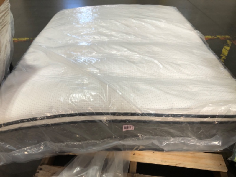 Photo 2 of *TRUCK/TRAILER PICKUP ONLY*
Zinus 14 Inch True Support Hybrid Mattress [New Version], Queen, Fiberglass Free, Medium Feel, Motion Isolation, Certified Safe Foams & Fabric, Mattress in A Box
