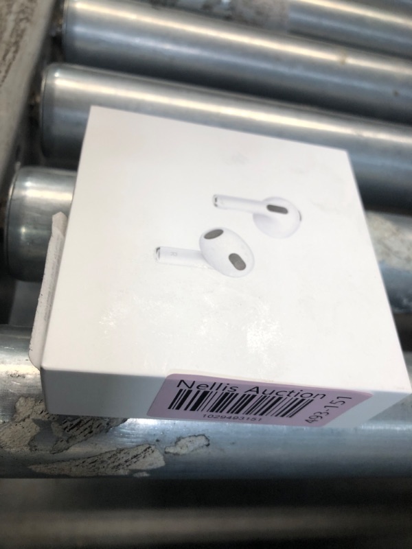 Photo 2 of ***FACTORY SEALED***
Apple AirPods (3rd Generation) Wireless Ear Buds