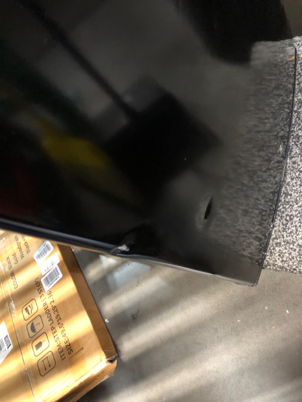 Photo 1 of ***USED - DAMAGED - UNTESTED - SEE COMMENTS***
Midea MRU03M2ABB Upright Freezer Large Black, 3.0 Cubic Feet Black 3.0 Cubic Feet Freezer, 21.3"D x 19.7"W x 33.9"H