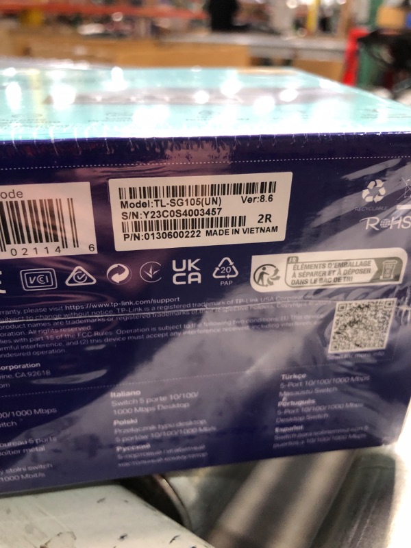 Photo 3 of ***FACTORY SEALED***TP-Link TL-SG105 5-Port 10/100/1000 Mb/s Desktop Switch