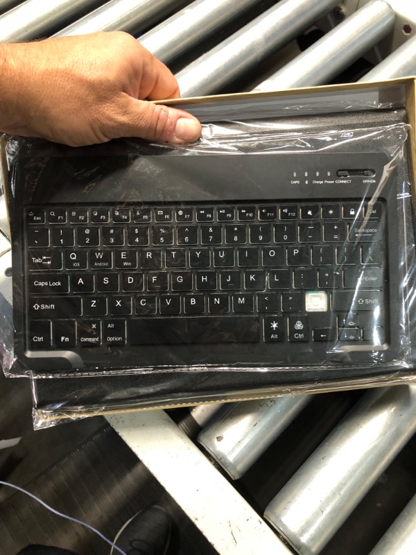 Photo 5 of ***KEY BOARD MISSING THE [ / ? ] KEY. SEE PHOTOS***
Samsung Galaxy Tab S8+/S7 FE 2021/S7 Plus 2020 Case, Detachable Bluetooth Backlit 12.4" Keyboard Protective Cover with S Pen Holder, Black(Tab Not Included)