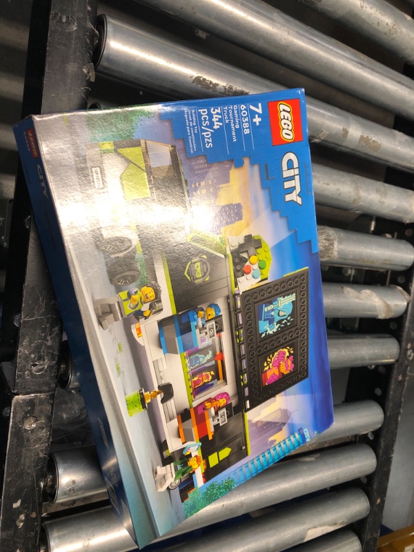 Photo 2 of ***FACTORY SEALED***LEGO® City Great Vehicles Gaming Tournament Truck 60388 Toy Building Set with 3 Minifigures