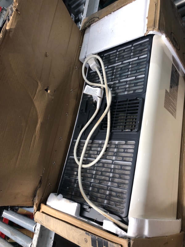 Photo 2 of **NONREFUNDABLE**FOR PARTS OR REPAIR**SEE NOTES**
JHS A016B1-06KR 3-in-1 6,100 BTU Portable Air Conditioner with Dehumidifer, Fan, Remote Control, For Rooms Sq.Ft, LED Display, 24H Timer, Wheels, White, Up to 350 Sq. Ft