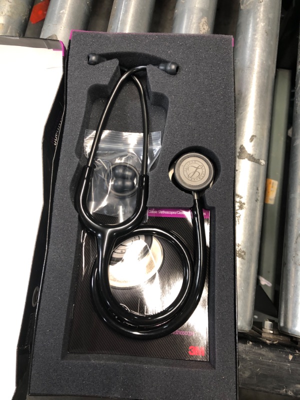 Photo 2 of **MISSING PART READ NOTES**
3M Littmann Classic III Monitoring Stethoscope