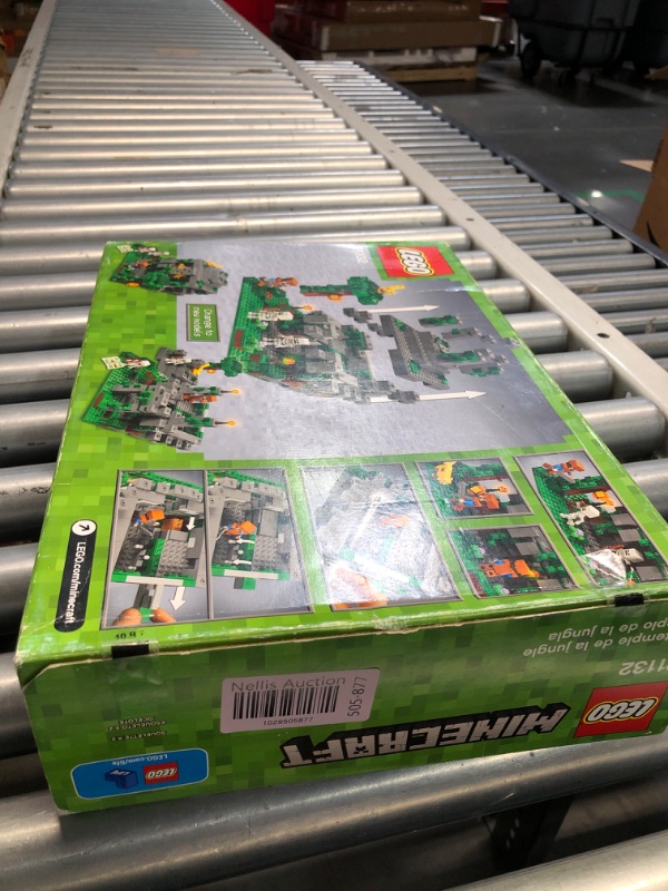 Photo 1 of lego Minecraft The Jungle Temple