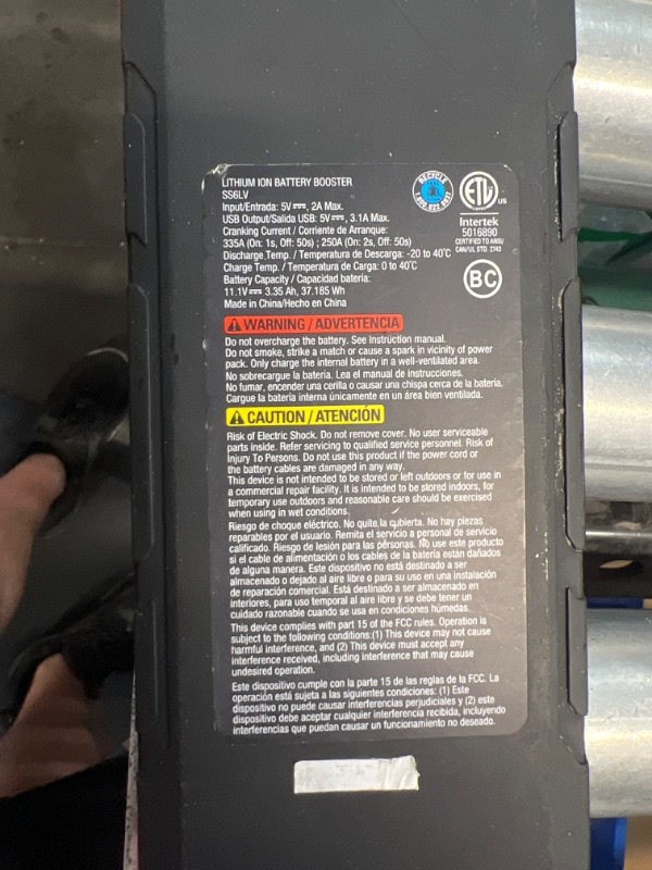 Photo 2 of **USED FOR PARTS ONLY NON-REFUNDABLE**VECTOR SS16LV 1600 Peak Amp Lithium Jump Starter Battery Booster, USB-A and USB-C (3.1 Amps), Power in & Out, LED Work Light, & Heavy Duty Powder Coated Clamps 1600 Amps