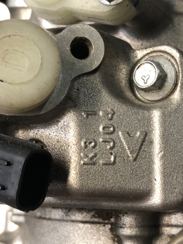 Photo 4 of ***USED - LIKELY MISSING PARTS - UNABLE TO VERIFY FUNCTIONALITY***
LEAPTREND 471-1017 Air Conditioning Compressor with Clutch AC A/C Compressor Compatible with Highlander Sienna Camry Avalon RX350 ES350 3.5L V6 2010-2018 Replace CO 29042C 157369 4711017