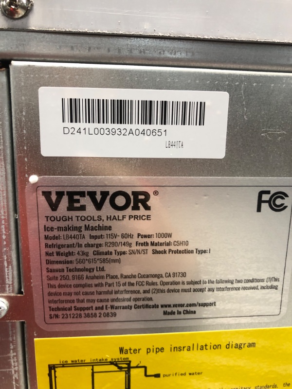 Photo 7 of **READ NOTES**(MISSING ITEMS)
VEVOR 330 LBS Storage Ice Maker 360-lb Freestanding Cubed Ice Maker (410 Stainless Steel)
