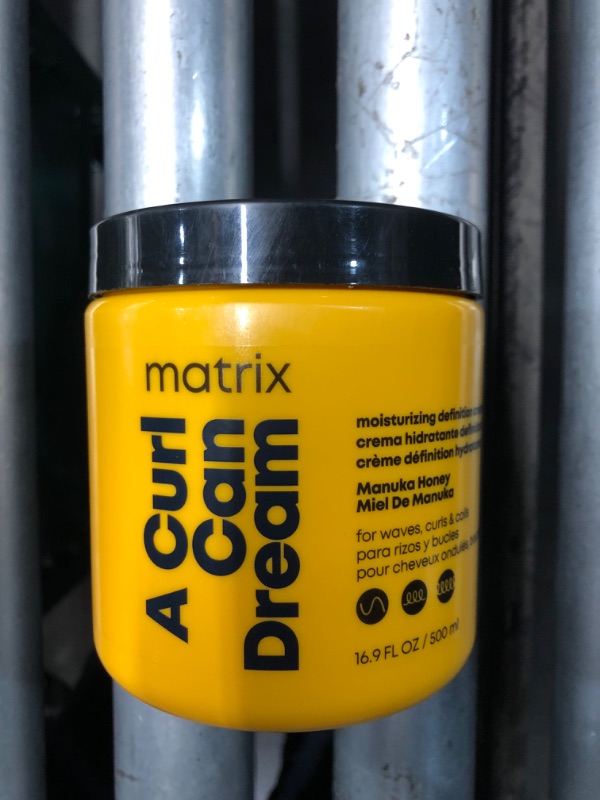 Photo 3 of ***NON REFUNDABLE***Matrix A Curl Can Dream Moisturizing Leave-in Cream | Moisturizes & Defines Curls | For Curly, Coily, and Wavy Hair | Protects from Heat Styling | Frizz Control & Detangler | 16.9 Fl. Oz.