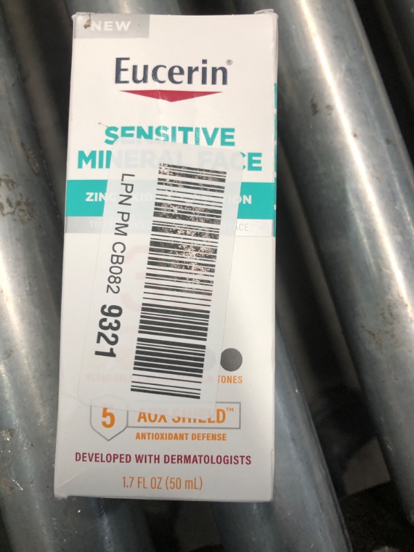 Photo 2 of ***FACTORY SEALED***Eucerin Sun Tinted Mineral Face Sunscreen Lotion SPF 35, Non-Comedogenic Mineral Sunscreen with Gentle Zinc Oxide Protection for Sensitive Skin, 1.7 Fl Oz Bottle