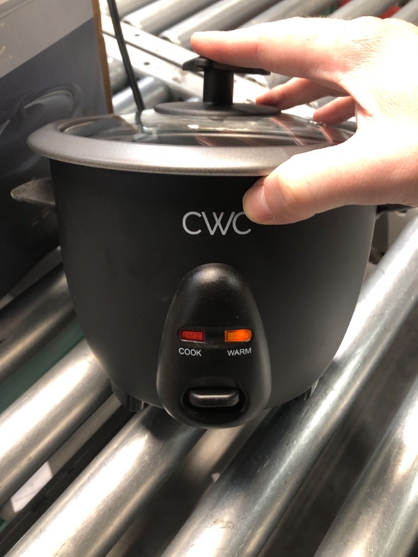 Photo 1 of (READ FULL POST) COOK WITH COLOR 6 Cup Rice Cooker 300W - Effortless Cooking and Greatly, Cooks 3 Cups of Raw Rice for 6 Cups of Cooked Rice, Cream
