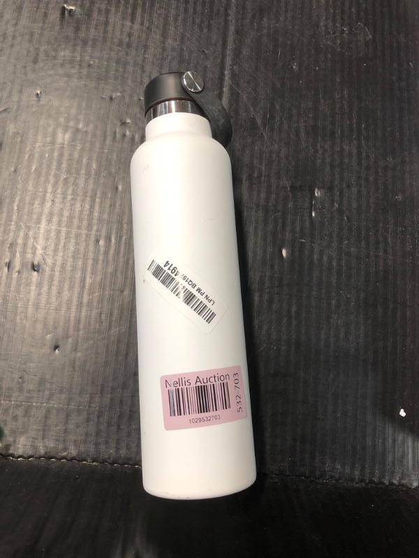 Photo 1 of ***MISSING STRAW***

Hydro Flask Standard Flex Straw Cap White 24 Oz