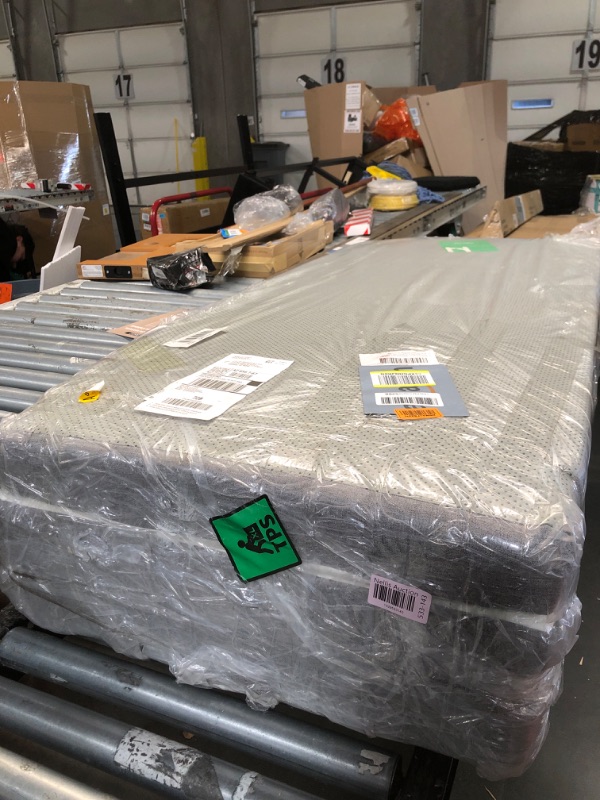 Photo 2 of ***USED - DIRTY - NO PACKAGING***
Novilla Tri Fold Mattress Queen, 4 Inch Memory Foam Foding Mattress,Portable Trifold Mattress with Removable Cover for Floor, Foldable Mattress,Non Slip Bottom Camping Mattress, Queen Size, 80"L x 60"W x 4"Th