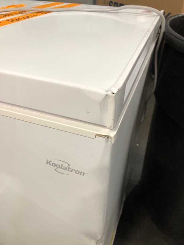 Photo 3 of ***NONREFUNDABLE - THIS SALE FINAL -  PARTS ONLY - SEE COMMENTS***
Koolatron Compact Chest Freezer 5 cu ft Manual Defrost Small Chest Freezer Deep Freezer Freezer Chest Mini Freezer Space-Saving Flat Back Storage Basket Ideal for Apartment Condo Cottage