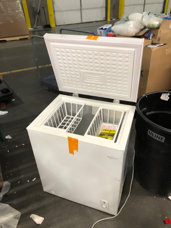 Photo 6 of ***NONREFUNDABLE - THIS SALE FINAL -  PARTS ONLY - SEE COMMENTS***
Koolatron Compact Chest Freezer 5 cu ft Manual Defrost Small Chest Freezer Deep Freezer Freezer Chest Mini Freezer Space-Saving Flat Back Storage Basket Ideal for Apartment Condo Cottage