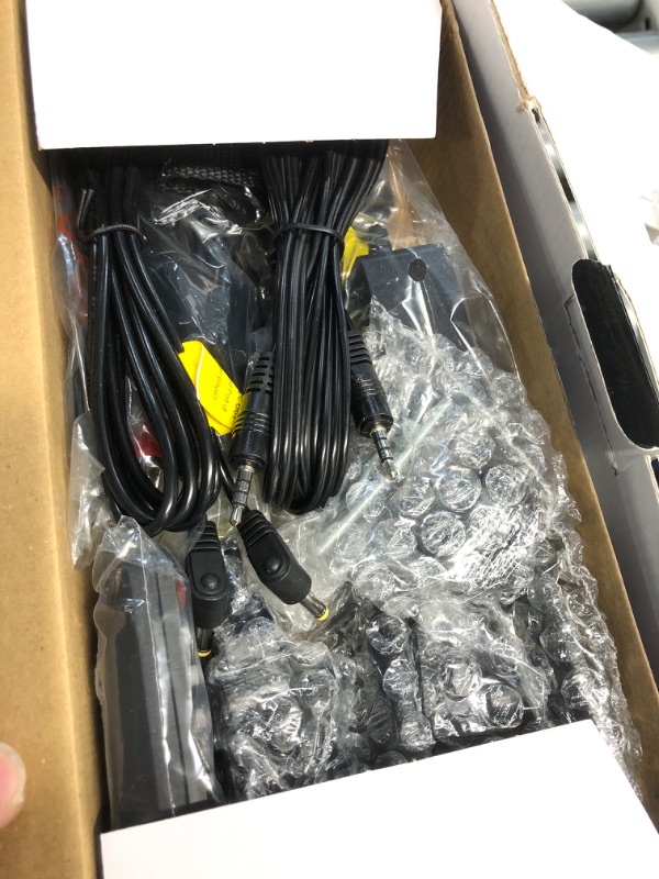 Photo 1 of ****MISSING ACCESSORIES *** FANGOR 10.5 Dual DVD Player for Car Portable Headrest Video Players with 2 Mounting Brackets 