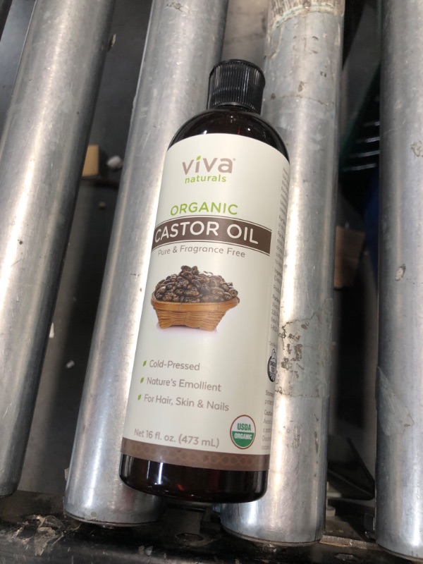 Photo 2 of ***(EXP:3/2026 )NONREFUNDABLE***Viva Naturals Organic Castor Oil, 16 fl oz - Cold Pressed Castor Oil for Skin, Hair and Lashes - For Thicker and Soft Feeling & Looking Hair - Certified Organic & Non-GMO - Includes Beauty Kit