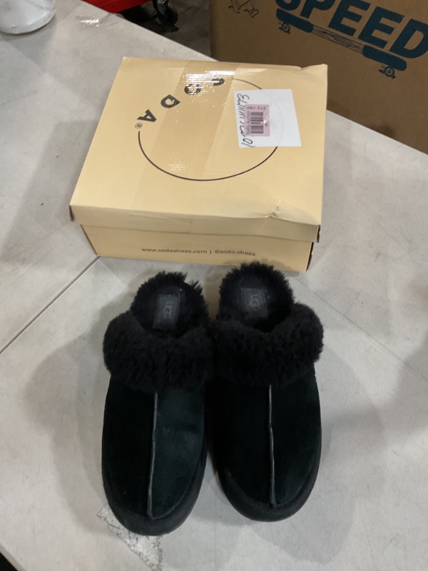 Photo 3 of (SEE NOTES)  UGG Women's Disquette Slipper, Black, 8