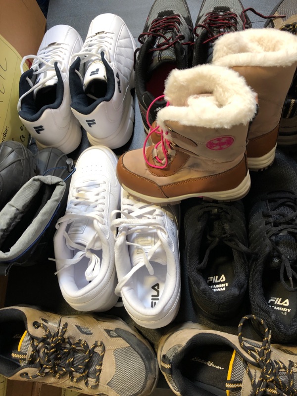 Photo 4 of BOX LOT FILLED WITH FILA SHOES USED ALL DIFFERENT STYLES COLORS AND SIZES VARY ON EACH ITEM NO RETURNS OR EXCHANGES   WINTER BOOTS WWOKR BOOTS SLIPPERS FURRY FILAS 