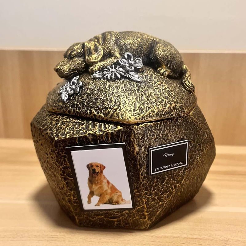 Photo 1 of Ooooknpc Pet Personalized Dog Ash Urn Ash Box Loss Sympathy Gift Rainbow Bridge Statue Remembrance Figurine Condolence Present 4Inch
