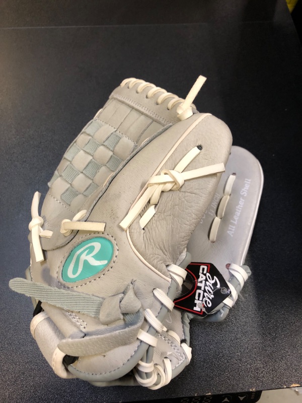 Photo 1 of 11" LEFT HAND BASEBALL GLOVE