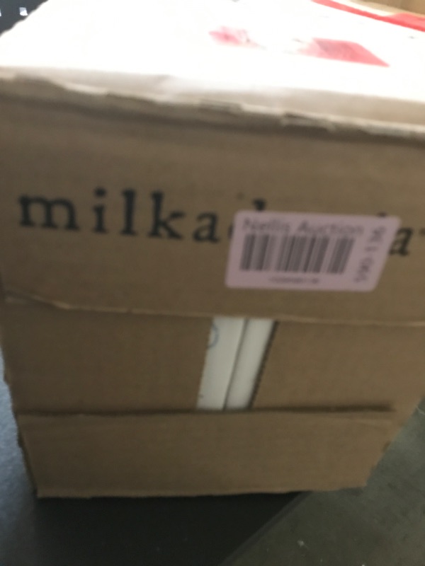 Photo 1 of 6pcs milk