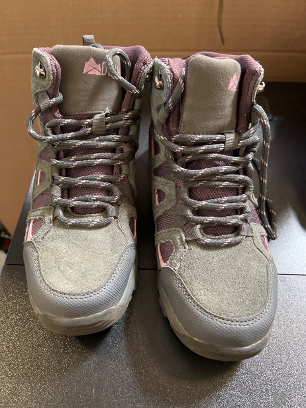 Photo 1 of Denali Outback Women's Hiking Boots
   SIZE 5 