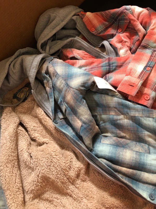 Photo 1 of Flannel Hooded Plaid Shirts for Women Casual Long Sleeve Shackets Button Down Sherpa Lined Jacket Ladies Fall Lightweight Jacket Size Small 2pcs 