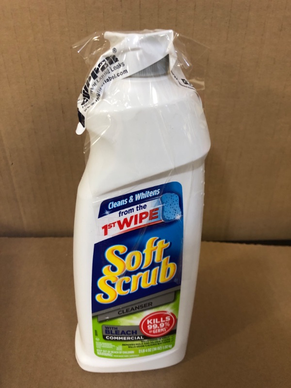 Photo 1 of Soft Scrub 36 oz. Cleanser with Bleach