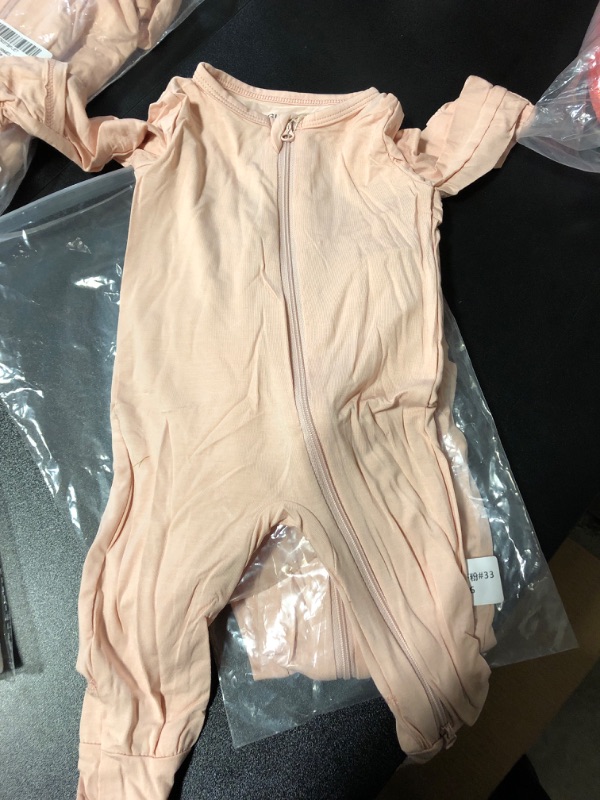 Photo 2 of GUISBY Rayon Made From Bamboo Baby Pajamas, Long Sleeve Footless Rompers, 2 Way Zipper Sleeper Baby-pink 3-6 Months
 