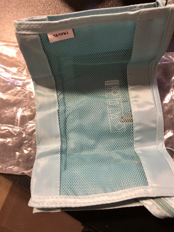 Photo 2 of 1pc Travel Cosmetic Bag Travel Makeup Bag Makeup Bag for Travel Makeup Bags Toiletry Bag Travel Wash Bag
 